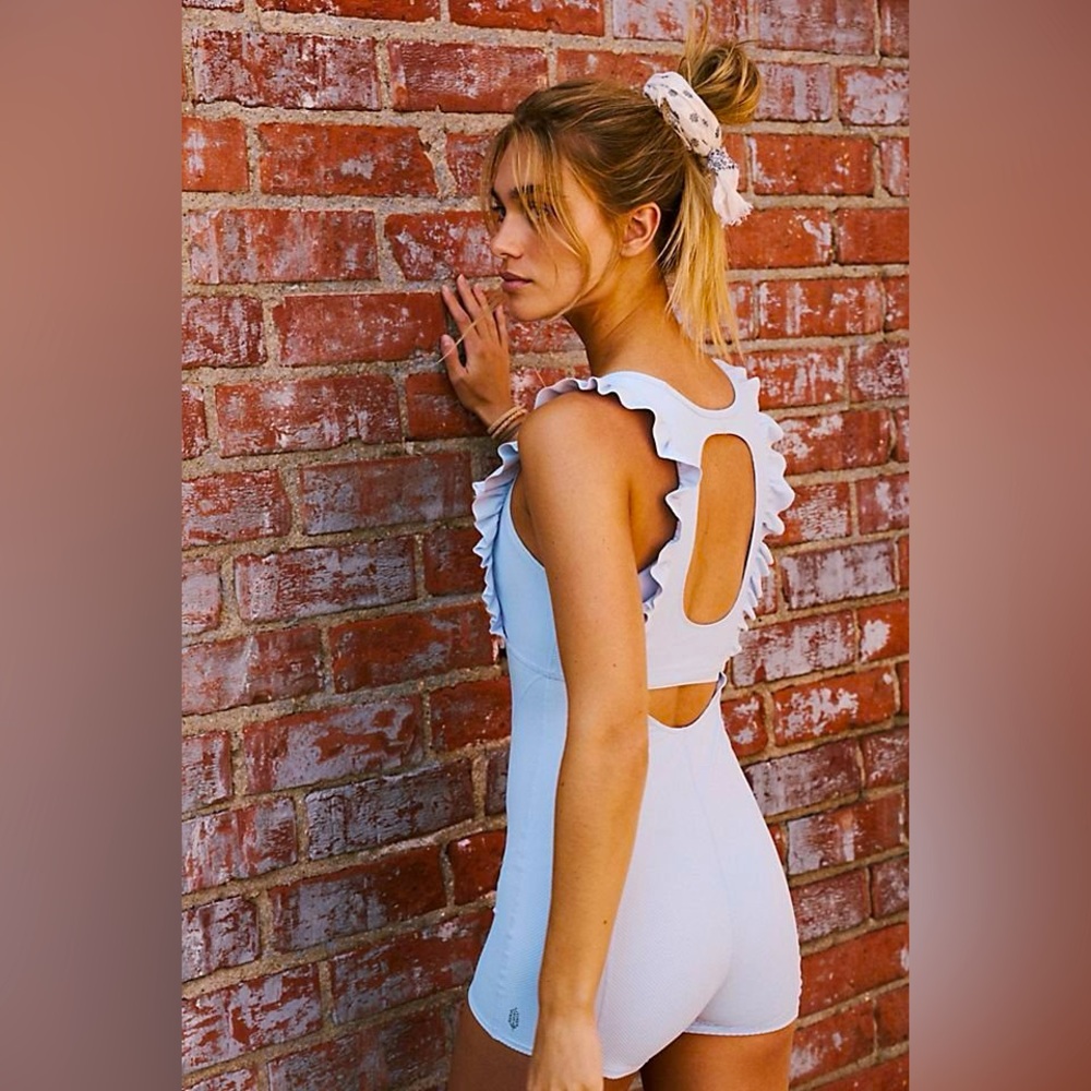 Last 1! NWT Free People Movement Ruffle Me Up Shortsie Romper - Picture 1 of 11